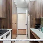 15-min To Center: Cozy