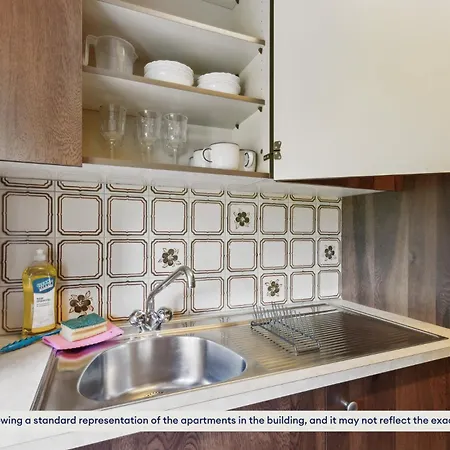 Apartment 15-min To Center: Cozy Zurich