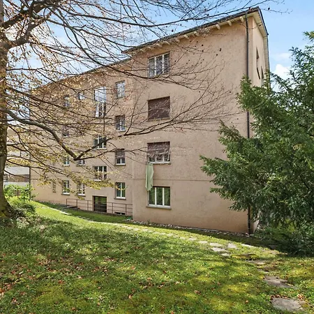 15-min To Center: Cozy