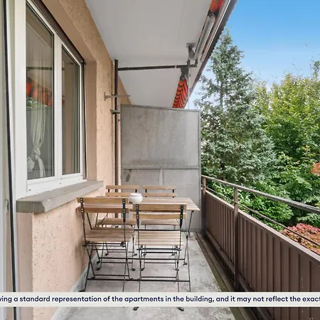 15-min To Center: Cozy Appartement