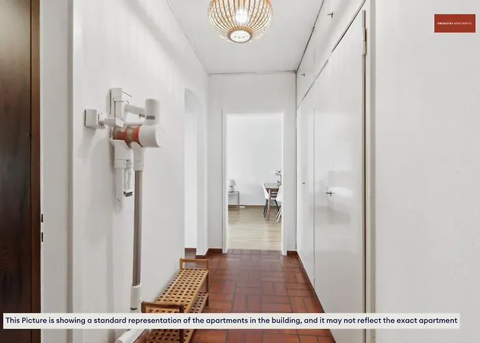 15-min To Center: Cozy ציריך